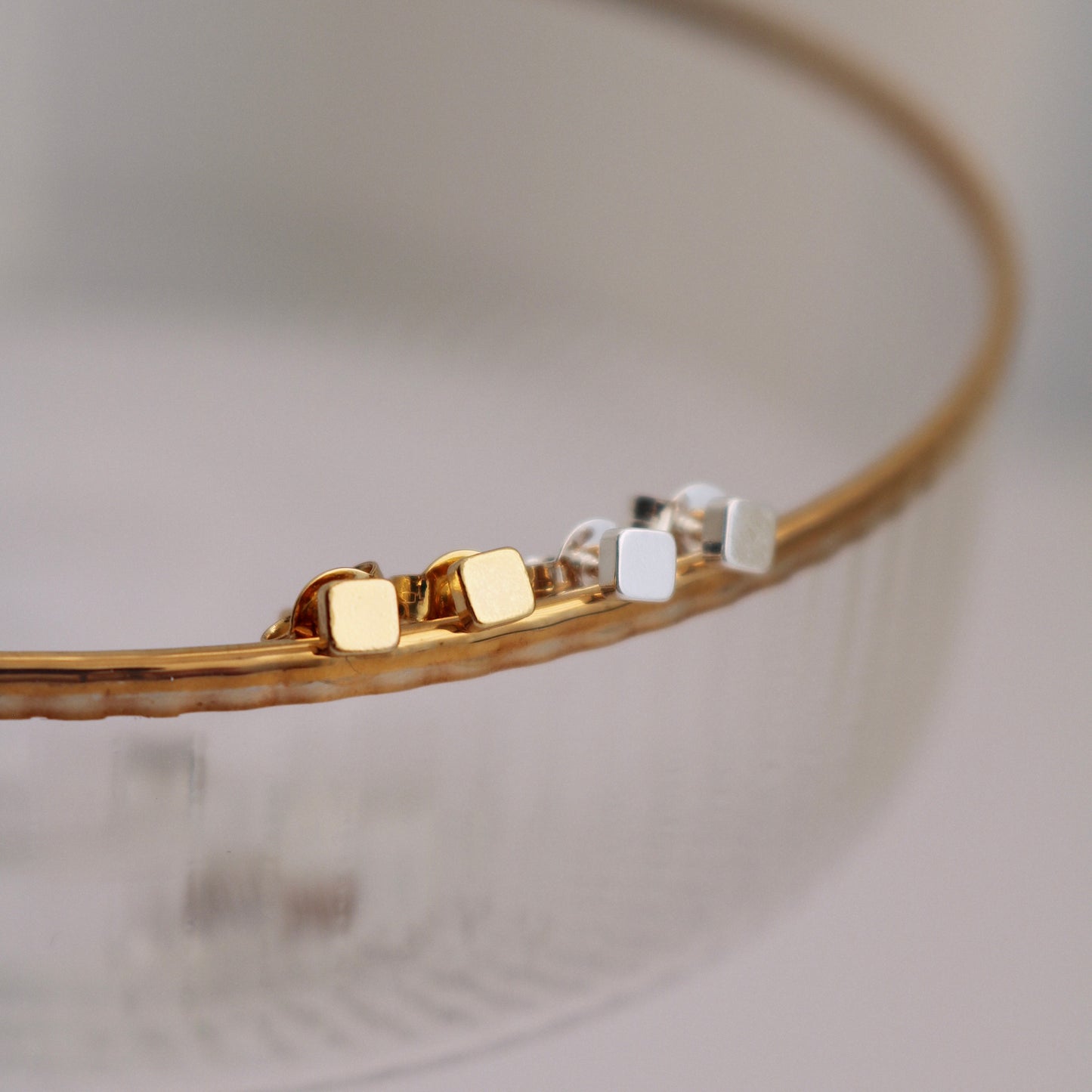 Brinco Mini Quadrado