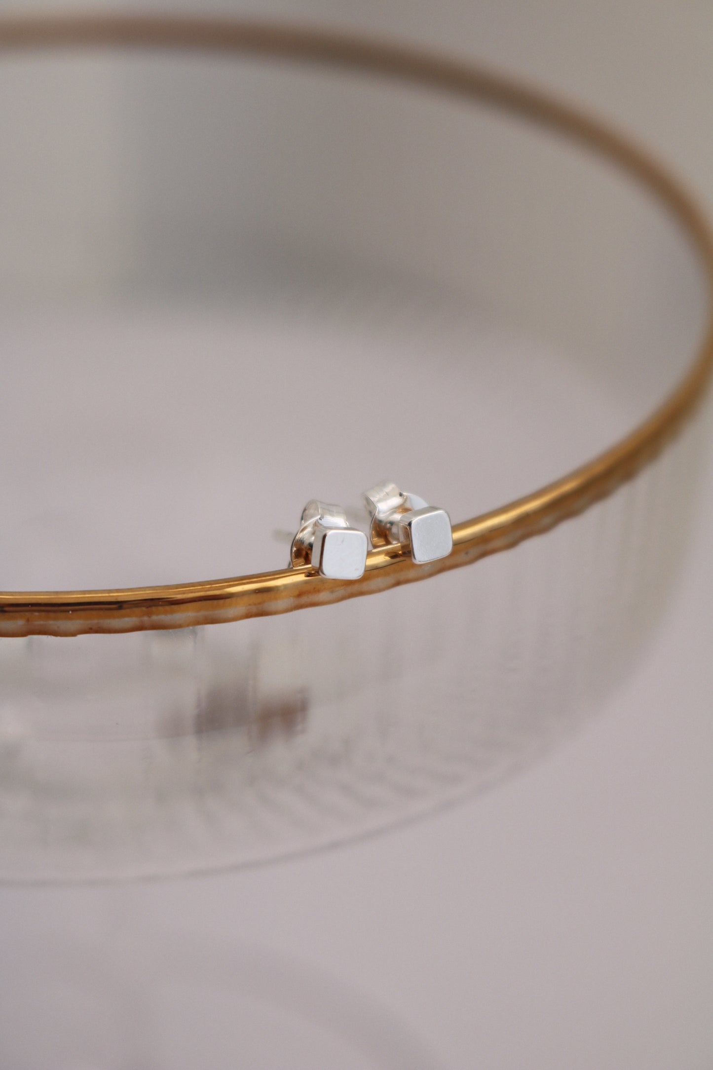 Brinco Mini Quadrado